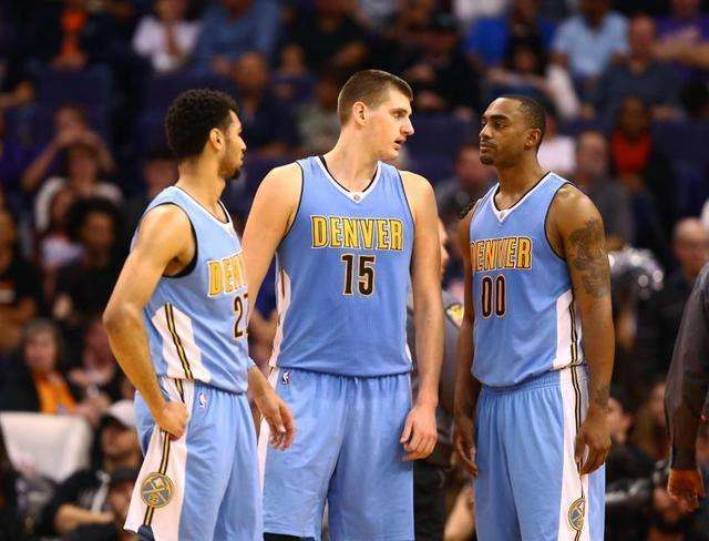 挥棒路径来 挥棒路径来